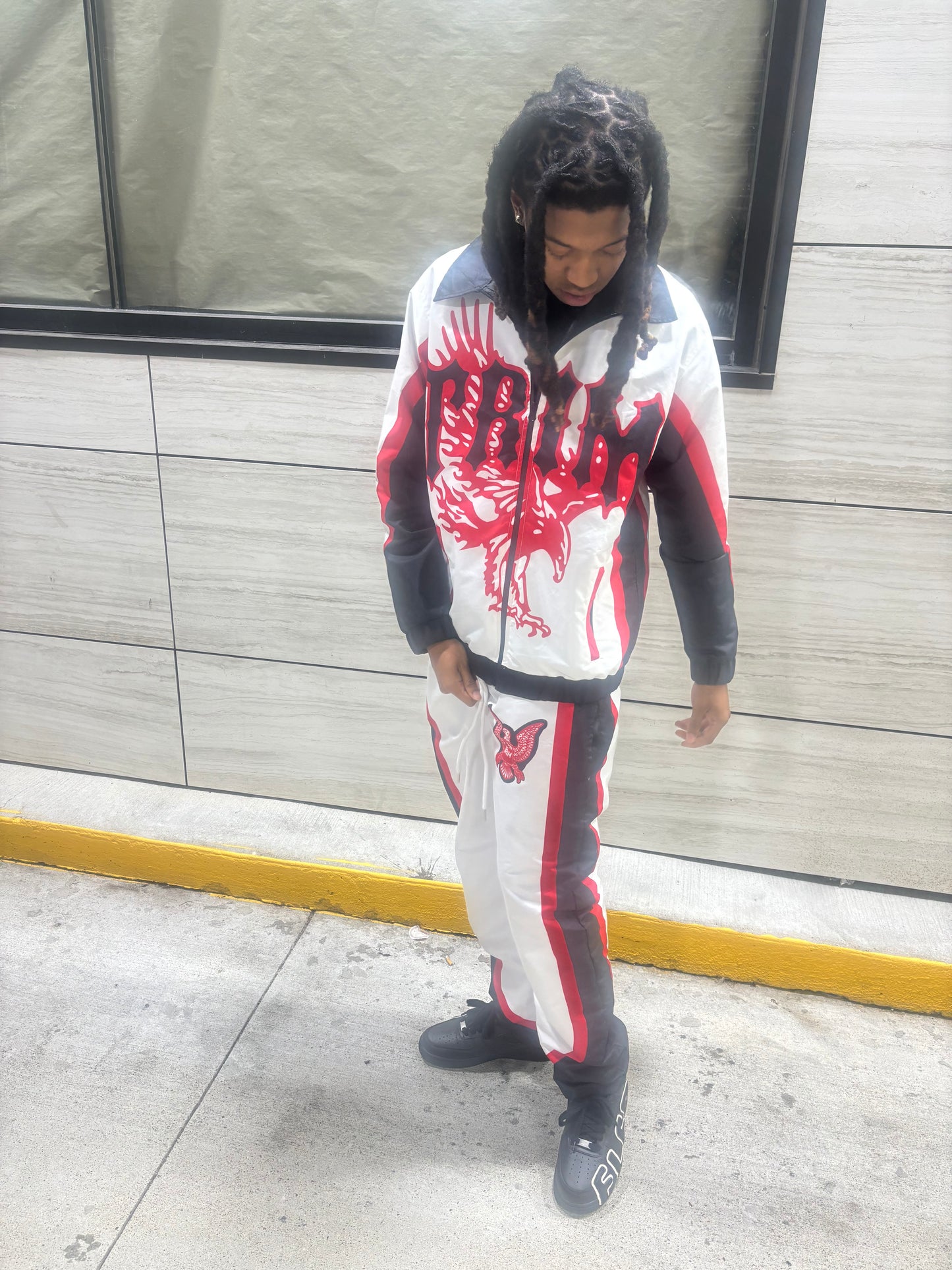 Windbreaker (jacket only) red/black